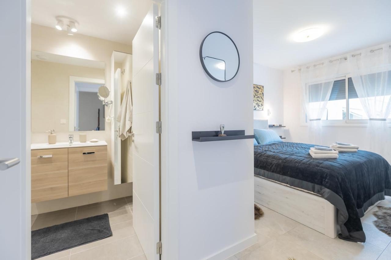 Marbella Luxury Brand New 2-Bedroom Apartment, 3 Min Walk To The Beach! Luaran gambar